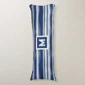 Coussins Longs Monogramme à rayures bleues et blanches (Devant (Vertical))