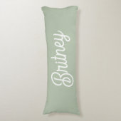 Coussins Longs Monogramme et nom personnalisés de Sage Vert moder (Devant (Vertical))