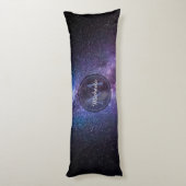 Coussins Longs Monogramme personnalisable à voie lactée (Dos (Vertical))