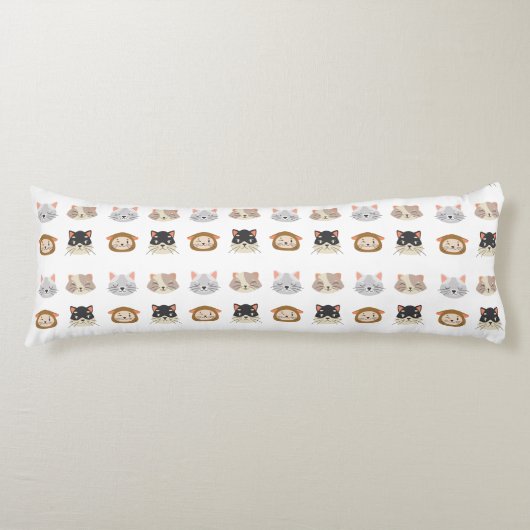 Coussins Longs Motif avec de mignonnes têtes de chat (Devant)
