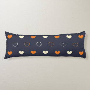 Coussins Longs Motif de cœur en orange et crème