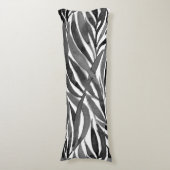 Coussins Longs motif de feuilles à l'aquarelle noir et blanc (Devant (Vertical))