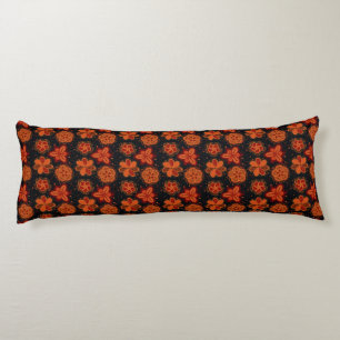 Coussins Longs Motif foncé de fleurs orangées