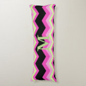 Coussins Longs motif moderne girly zigzag noir fuchsia chevron (Devant (Vertical))