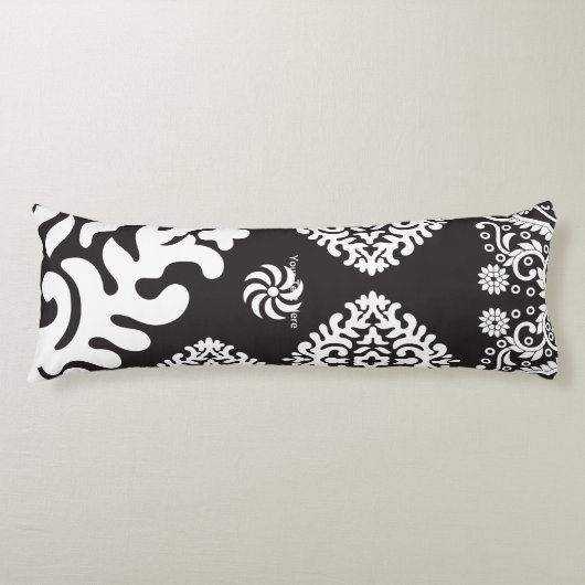 Coussins Longs Motif noir et blanc complexe avec fleurs (Devant)
