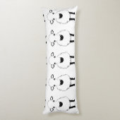 Coussins Longs Moutons, mignons et cudly, dans une rangée (Dos (Vertical))