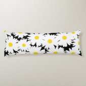 Coussins Longs Négative Space Daisies blanc jaune sur noir (Dos)