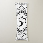 Coussins Longs Om Mandala blanc et noir recto verso (Devant (Vertical))