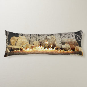 Coussins Longs Ouverture brûlante tranquille de Noël une forêt