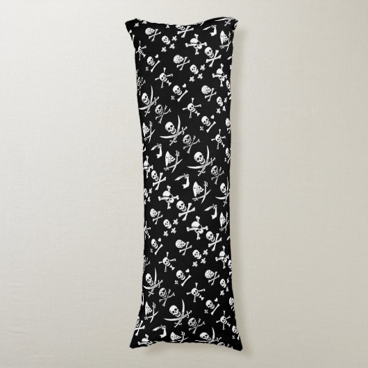 COUSSINS LONGS PÂLE DE PIRATES NOIRES, OBJETS TRAVERSÉS, ÉPINES (Devant (Vertical))