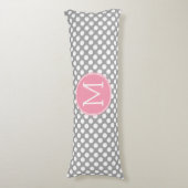 Coussins Longs Pois Pastel rose et gris avec monogramme personnal (Devant (Vertical))