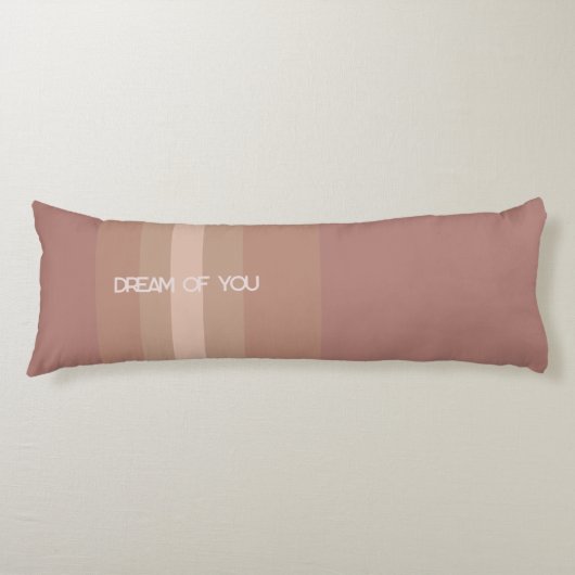 Coussins Longs Rayures et Mots sur Sol Brun Doux (Devant)