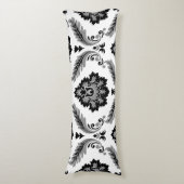 Coussins Longs Rococo Damask Lg Pattern Grey Black White (Devant (Vertical))