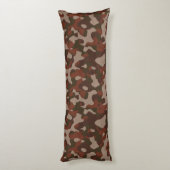 Coussins Longs Rouge rouillé et camouflage olive foncé abstrait (Dos (Vertical))