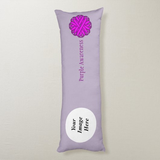 Coussins Longs Ruban à fleurs violettes Modèle par Kenneth Yoncic (Dos (Vertical))