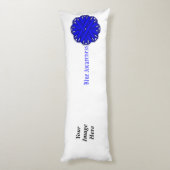 Coussins Longs Ruban de fleurs bleues Modèle par Kenneth Yoncich (Dos (Vertical))