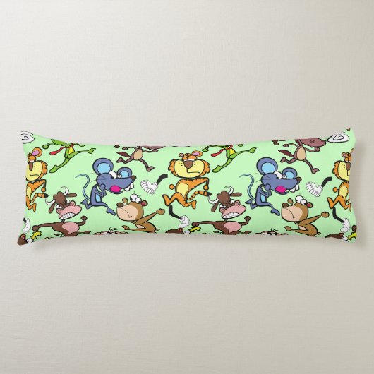 Coussins Longs Run 2023, Caricatures mignonnes autour de L Green (Devant)