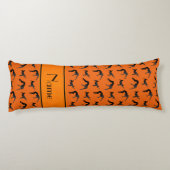 Coussins Longs Silhouettes de lutte oranges nommées (Dos)
