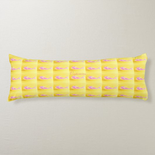 Coussins Longs sirène rose nageant jaune (Devant)