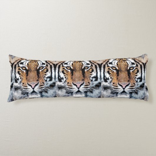 Coussins Longs Tiger regard visage dans Graphic Press Style (Devant)