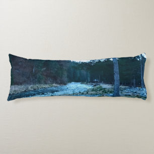 Coussins Longs Torrent de Montagne Impétueux – Nature Sauvage Rou