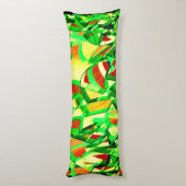 Coussins Longs Traînées verdâtres sur image rouge avec bruine (Dos (Vertical))