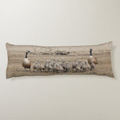 Coussins Longs Une grande famille d'oies du Canada (Dos)