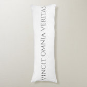 COUSSINS LONGS VINCIT OMNIA VERITAS (Devant (Vertical))