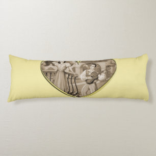 Coussins Longs Vintage Romance couple, homme et femme, or