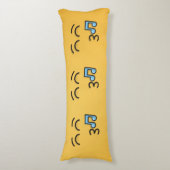 Coussins Longs Visage sifflant avec yeux souriants (Devant (Vertical))