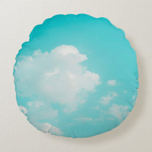 Coussins Ronds Beau ciel bleu et nuages avec lumière naturelle
