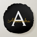 Coussins Ronds Black Gold Modern Script Girl Monogramme Nom<br><div class="desc">Noir et or Simple Script Monogramme Nom Pouf Coussin. La coussin fait le cadeau parfait pour 16 ans,  mariage,  douche nuptiale,  baby shower ou bachelorette pour quelqu'un décorant sa chambre en or rose.</div>