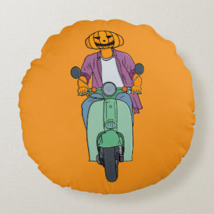 Coussins Ronds Cavalier de la citrouille sur scooter à la menthe