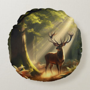 Coussins Ronds Cerf dans la forêt matinale