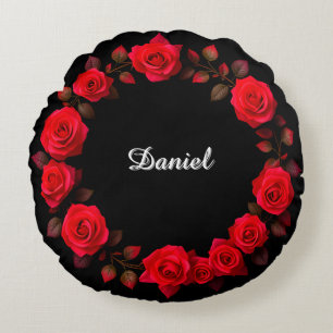 Coussins Ronds Couronne florale de rose rouge sur fond noir