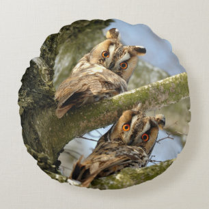 Coussins Ronds Deux hiboux dans les bois, oiseaux, faune Pillow R