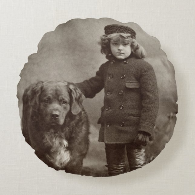 Coussins Ronds Enfant avec le chien, C1885 (Devant)