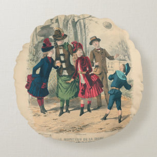 Coussins Ronds Enfants victoriens antiques jouant au ballon Hiver