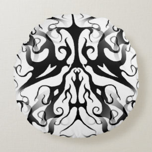 Coussins Ronds Face élégante dans le feu et flammes conception tr