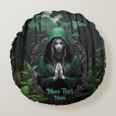 Coussins Ronds Figure mystique verte dans moody Woods prier (Devant)