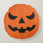 Coussins Ronds Halloween Citrouille sculpté orange visage moyen r<br><div class="desc">Un citrouille gigantesque graphisme orangé sur ce coussin rond est un complément festif et lumineux à votre décor de maison de vacances Halloween. Avec l'impression sur les deux côtés,  ce coussin orange est presque plus amusant que la réalité et peut revenir année après année.</div>