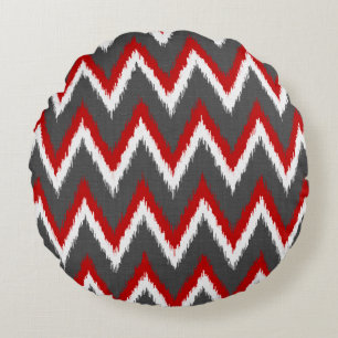 Coussins Ronds Ikat Chevron Stripes - Rouge, Blanc et Gris / Gris