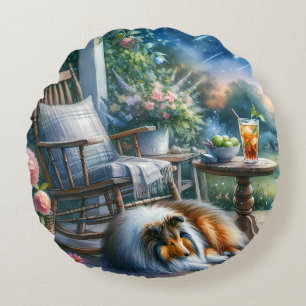 Coussins Ronds Jardin étoilé sous le porche de la maison Sheltie
