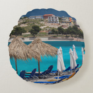 Coussins Ronds Ksamil, front de mer de la ville