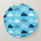 Coussins Ronds Minimal Clouds Pattern – Blue Sky Vibes (Dos)