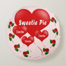 Oreiller rond de la Saint-Valentin – Cœurs rouges