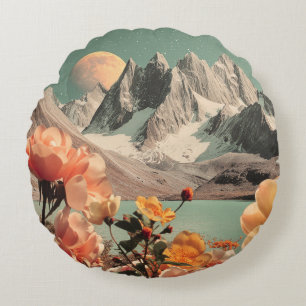 Coussins Ronds Paysage Montagnard Surréaliste Avec Fleurs en Fleu