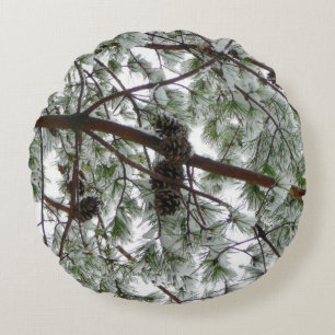 Coussins Ronds Photo hivernale sous le pin couvert de neige