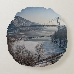 Coussins Ronds Pont en montagne d'ours