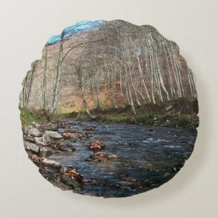 Coussins Ronds Rivière de montagne en automne – Nature sauvage Ro